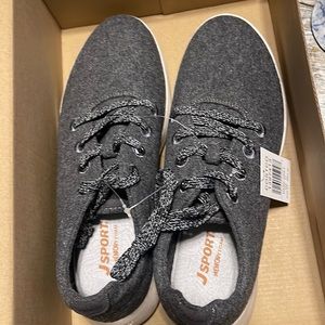 J sport shoes size 11 mens